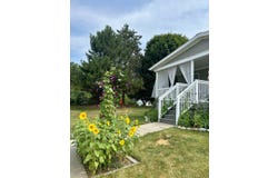 11015 Quail Run Ct, South Lyon, MI 48178