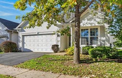 13732 Pineview Drive, Huntley, IL 60142