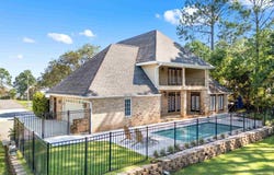 3869 Paradise Bay Dr, Gulf Breeze, FL 32563