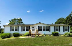 4244 N Shore Drive, MO 63050