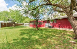207 Center, Brady, TX 76825