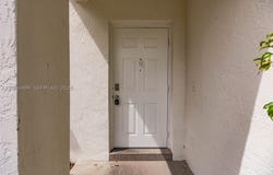 1414 E Harmony Lake Cir, Davie, FL 33324
