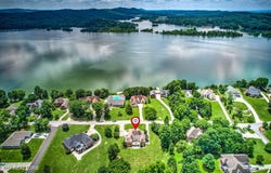 208 High Pointe Village Way, Kingston, TN 37763
