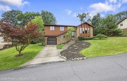 7 Sharon Drive, Moosic, PA 18507