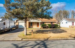 102 HERITAGE Street, Jacksonville, AR 72076