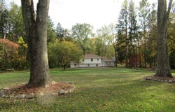 192 Bryans Rd, Washington Twp., NJ 08827-4508