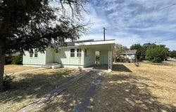 801 S Ave A, Kermit, TX 79745