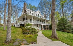 64 Blue Rock View, Blairsville, GA 30512