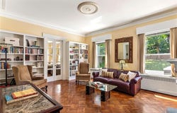 245 Eustis Avenue, Newport, RI 02840