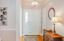 27 Cheshire Way, Colonie, NY 12211