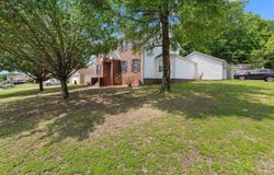 13700 Carrington Place Dr, Alexander, AR 72002