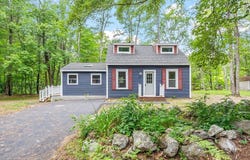 82 Old Boston Tpke, Hubbardston, MA 01452