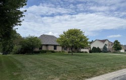 5308 W Granite Court, New Palestine, IN 46163
