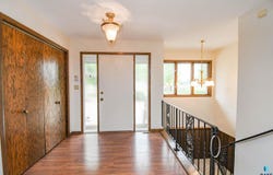 1205 W 37th St, Sioux Falls, SD 57105