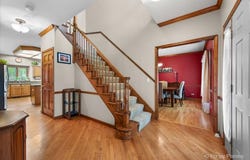 680 SPRUCE TREE Drive, Cary, IL 60013