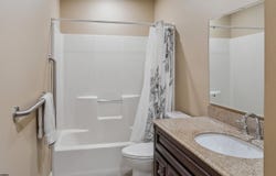 3 Manning Ct, Leeds Point, NJ 08205