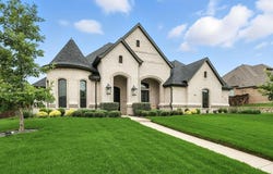 901 Saint Peter Lane, Prosper, TX 75078