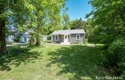 206 Fairview Street, Greenville, MI 48838