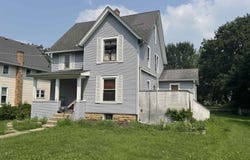 1120 Warren, BELVIDERE, IL 61008