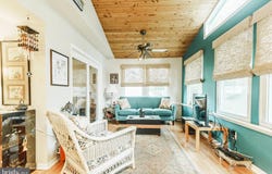 338 BROWN STREET, BURLINGTON, NJ 08016