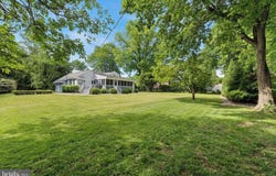 311 MARTIN LANE, WALLINGFORD, PA 19086