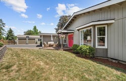 30076 S STUWE RD, Canby, OR 97013