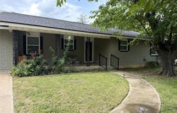 1085 W Park Street, Stephenville, TX 76401