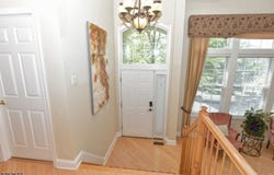 3 Skyview Dr, North Haledon Boro, NJ 07508-3142