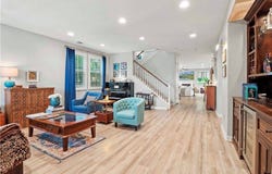 22458 Plantation Court, Saugus, CA 91350