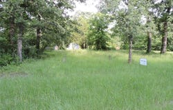 146 Shallowater Road, Mabank, TX 75156