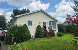2 GRAND AVENUE, BORDENTOWN, NJ 08620