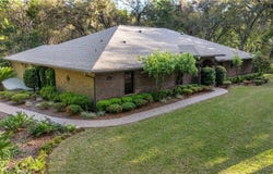 5889 NE 43rd Lane Road, Silver Springs, FL 34488