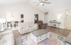 109 Creek View Drive, St Robert, MO 65584