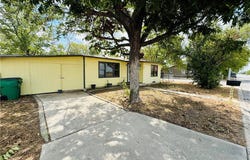 2003 N Guadalupe Street, Seguin, TX 78155