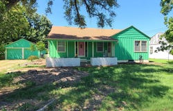 1410 W Broadway St, Newton, KS 67114