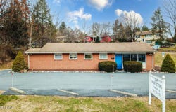 110 W Main Street, Clinton, NJ 08809