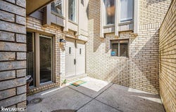 1297 Oakwood, Rochester Hills, MI 48307