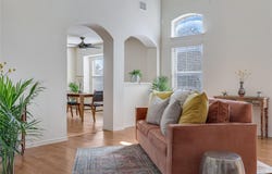11110 Jim Thorpe Ln, Austin, TX 78748