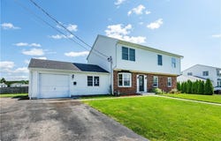 74 Brookhaven Drive, East Providence, RI 02914