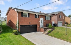 2630 Lafayette Boulevard, Steubenville, OH 43952