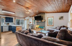 111 E Division Street, Casnovia, MI 49318