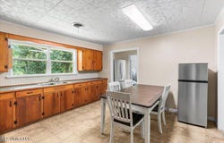 13600 Money Farm Road, Ocean Springs, MS 39564