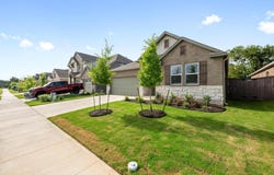 179 Grand Teton DR, Kyle, TX 78640