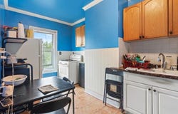 93 Garside St, Newark City, NJ 07104-1009