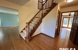 107 Edlen Lane, Jacksonville, IL 62650