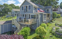 364 Island Avenue, Portland, ME 04108