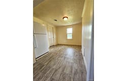 10407 County Road 497, New Bloomfield, MO 65063