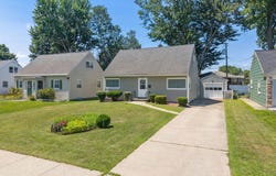 228 Davis Avenue, Albany, NY 12208