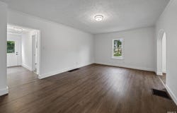 459 N Columbia Street, Frankfort, IN 46041-1637