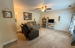 398 Peters Run Rd, Wheeling, WV 26003